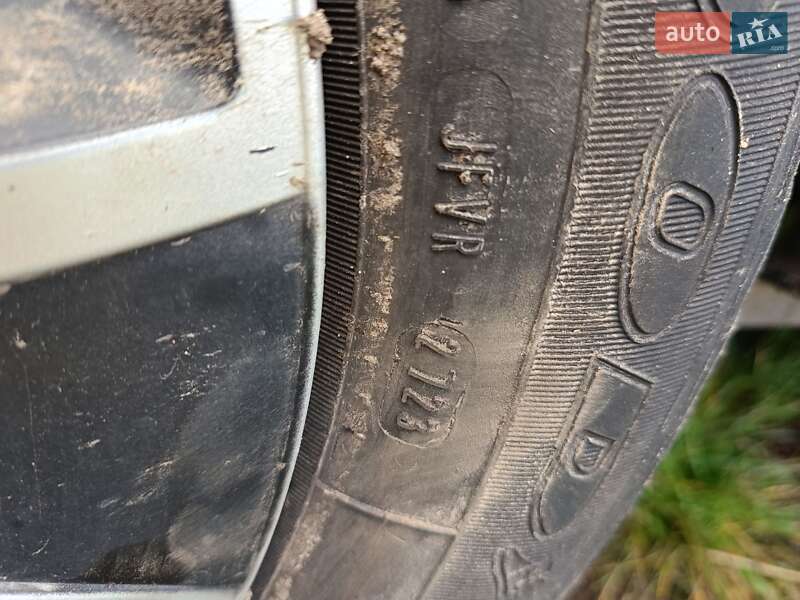 Хэтчбек Dacia Sandero 2009 в Ровно