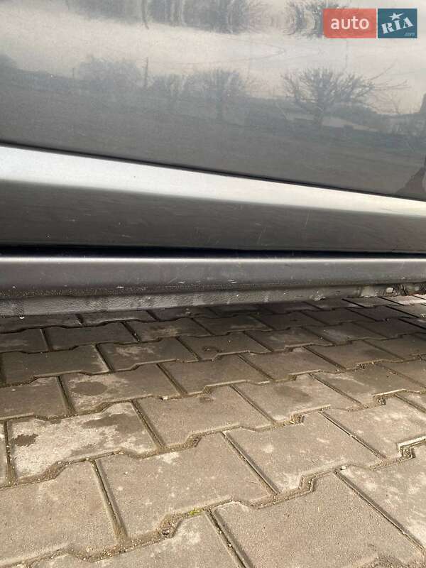 Хетчбек Dacia Sandero 2010 в Софіївці фото 26 Хетчбек Dacia Sandero 2010 в Софіївці