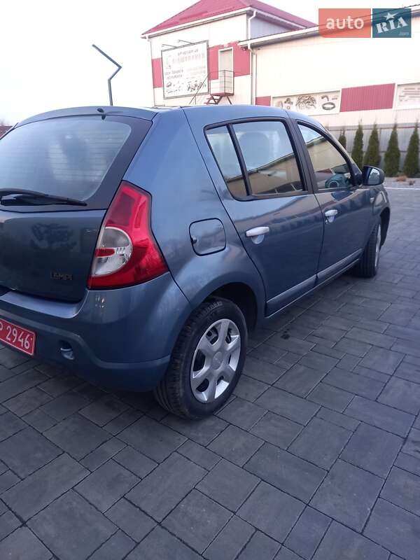 Хетчбек Dacia Sandero 2008 в Луцьку фото 7 Хетчбек Dacia Sandero 2008 в Луцьку