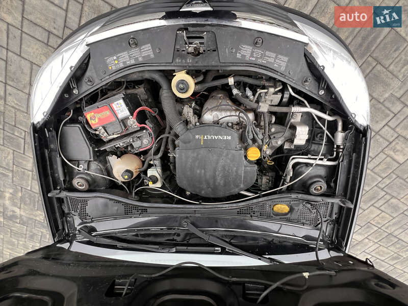 Хэтчбек Dacia Sandero 2010 в Луцке фото 19 Хэтчбек Dacia Sandero 2010 в Луцке