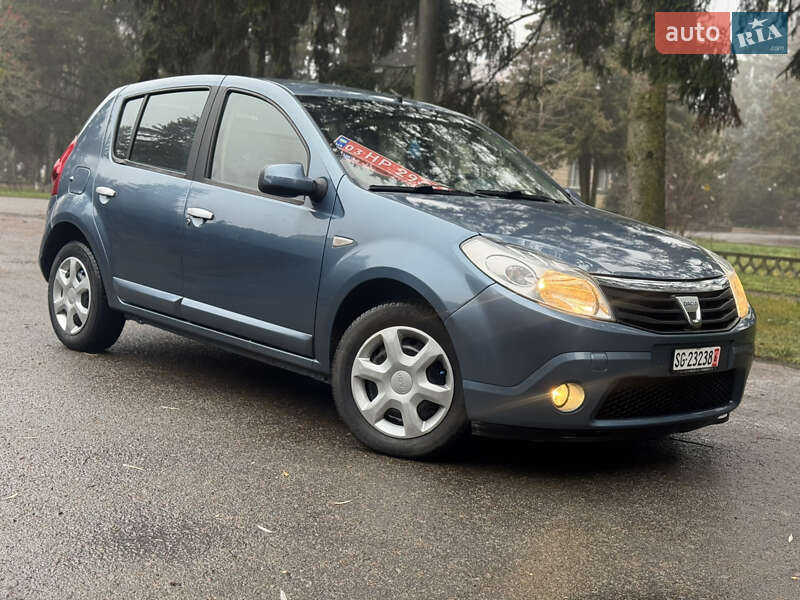 Dacia Sandero 2008