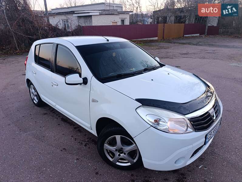Хетчбек Dacia Sandero 2010 в Ріпках фото 8 Хетчбек Dacia Sandero 2010 в Ріпках