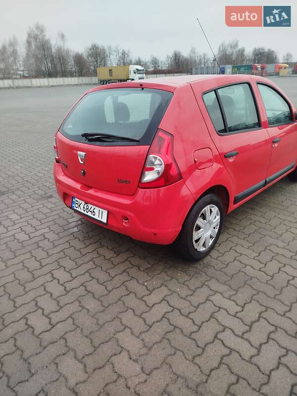 Хетчбек Dacia Sandero 2009 в Сарнах фото 5 Хетчбек Dacia Sandero 2009 в Сарнах