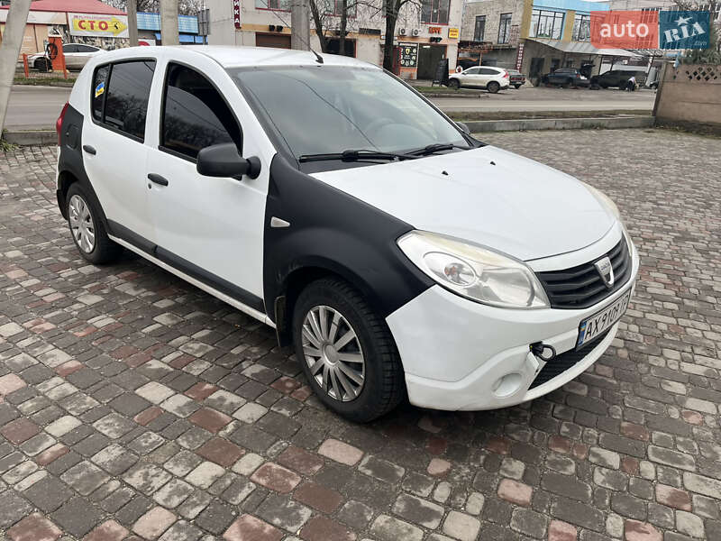 Dacia Sandero 2009