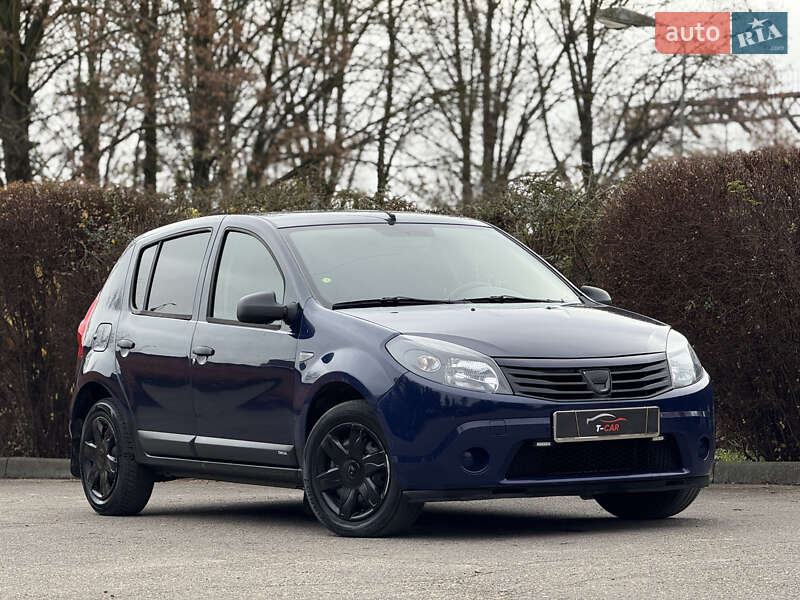 Dacia Sandero 2009