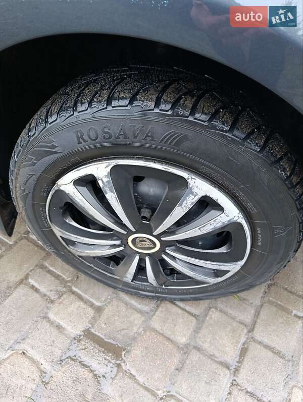 Хетчбек Dacia Sandero 2008 в Харкові