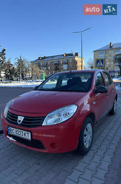 Хетчбек Dacia Sandero 2008 в Хмельницькому