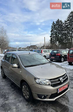 Хэтчбек Dacia Sandero 2013 в Луцке