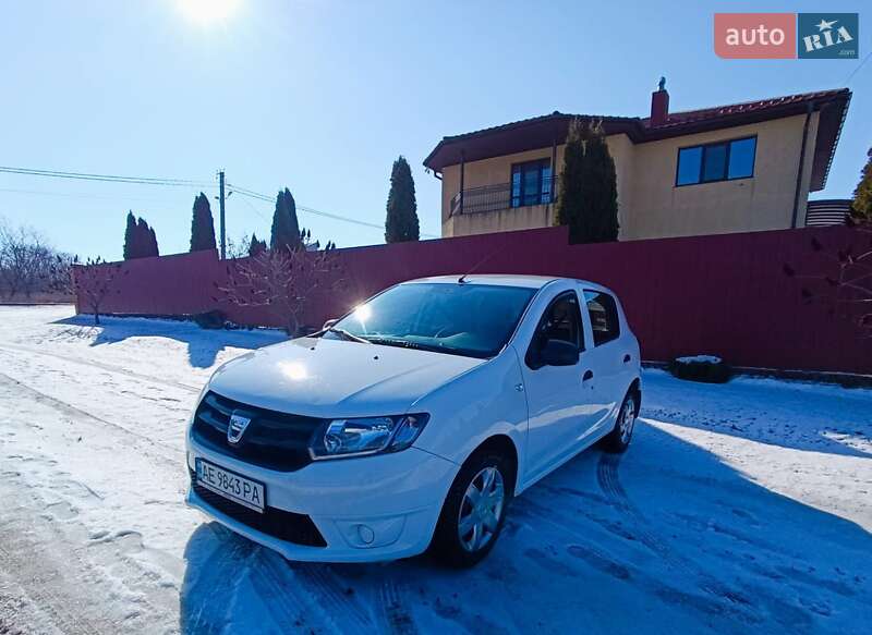 Dacia Sandero 2013