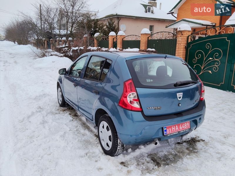 Dacia Sandero 2009