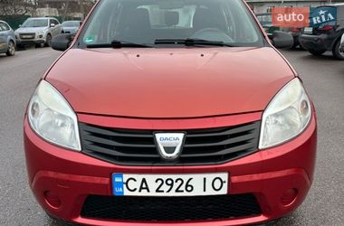 Хетчбек Dacia Sandero 2008 в Черкасах
