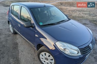 Хэтчбек Dacia Sandero 2009 в Здолбунове