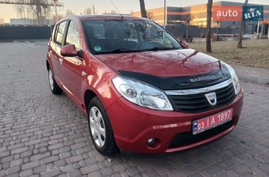 Хэтчбек Dacia Sandero 2011 в Броварах