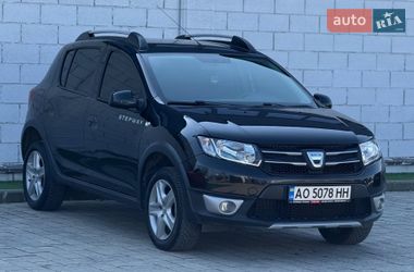 Хетчбек Dacia Sandero 2016 в Ужгороді