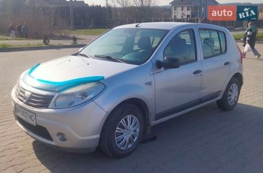 Хетчбек Dacia Sandero 2008 в Хмельницькому