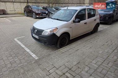 Хетчбек Dacia Sandero 2012 в Львові