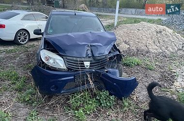 Хетчбек Dacia Sandero 2008 в Оженині