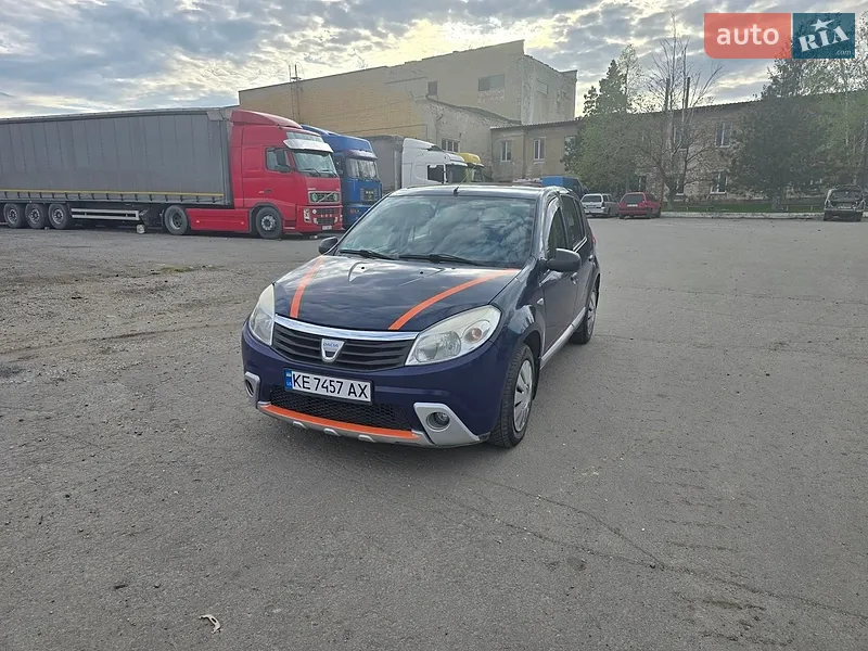 Dacia Sandero 2009