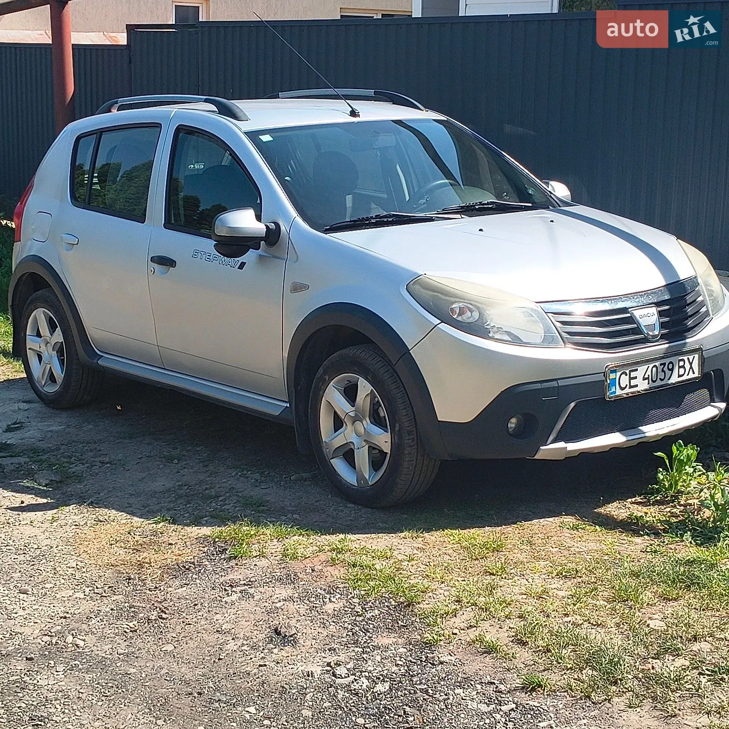 2010 Dacia Sandero - мініатюра 16