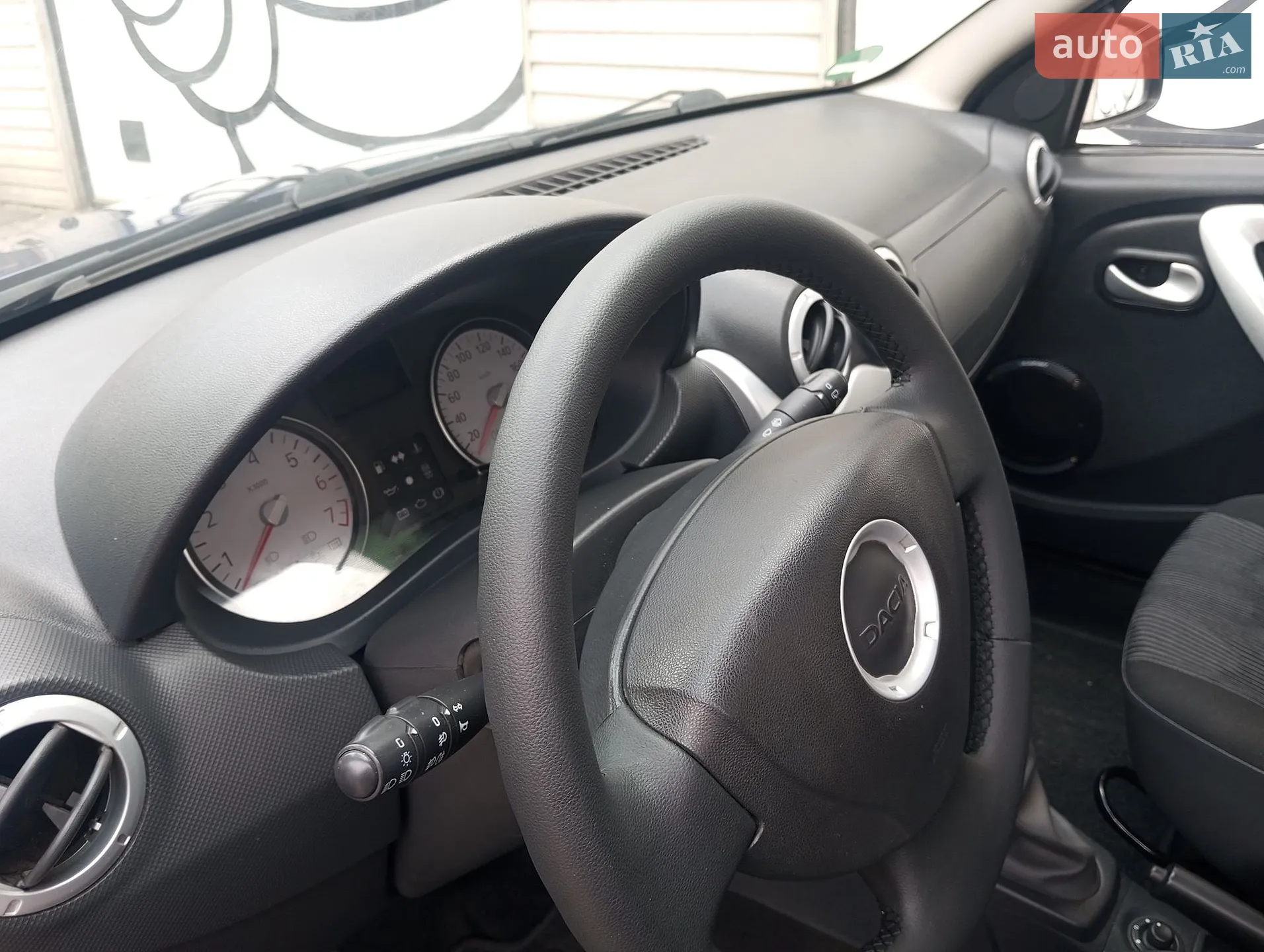2010 Dacia Sandero - мініатюра 21