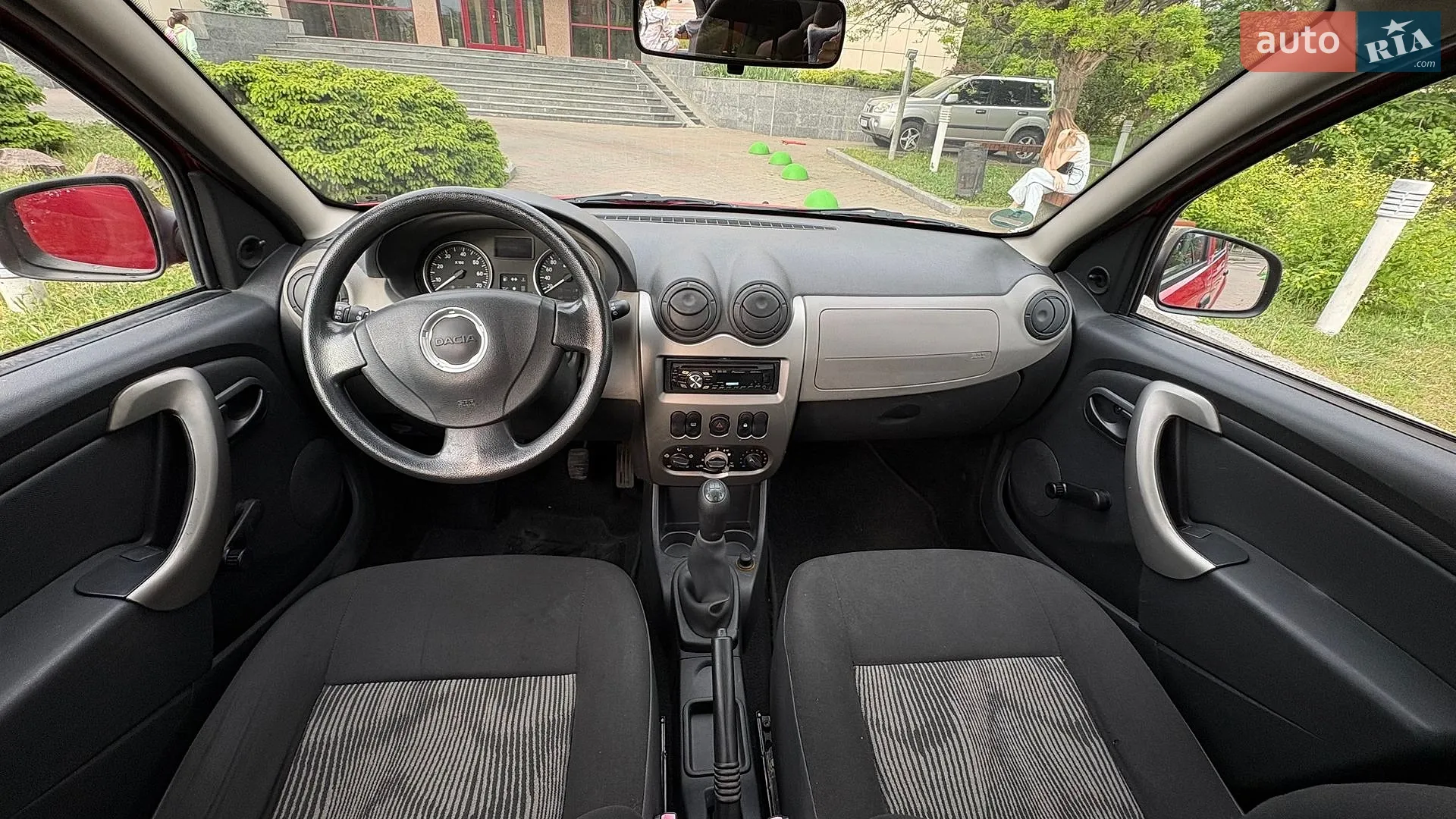 2010 Dacia Sandero - мініатюра 10
