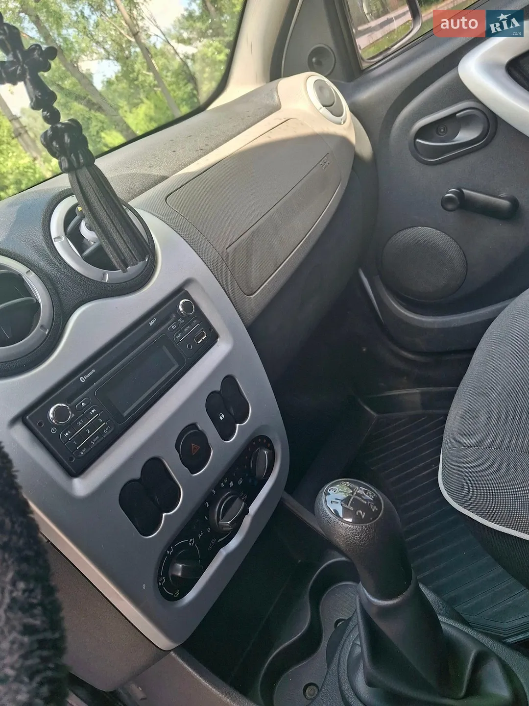 2012 Dacia Sandero - мініатюра 11