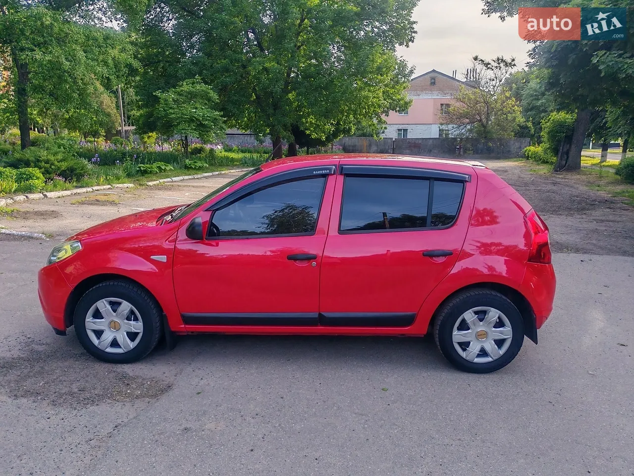2010 Dacia Sandero - мініатюра 17