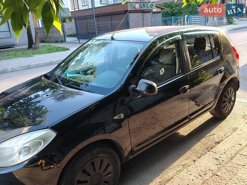Dacia Sandero 2010 VIN UU1BSDBNH42089941 фото оголошення 3 з 39
