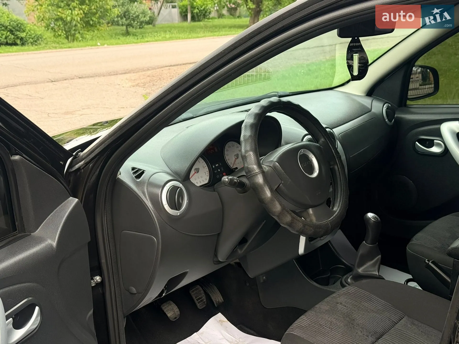 2011 Dacia Sandero - мініатюра 21