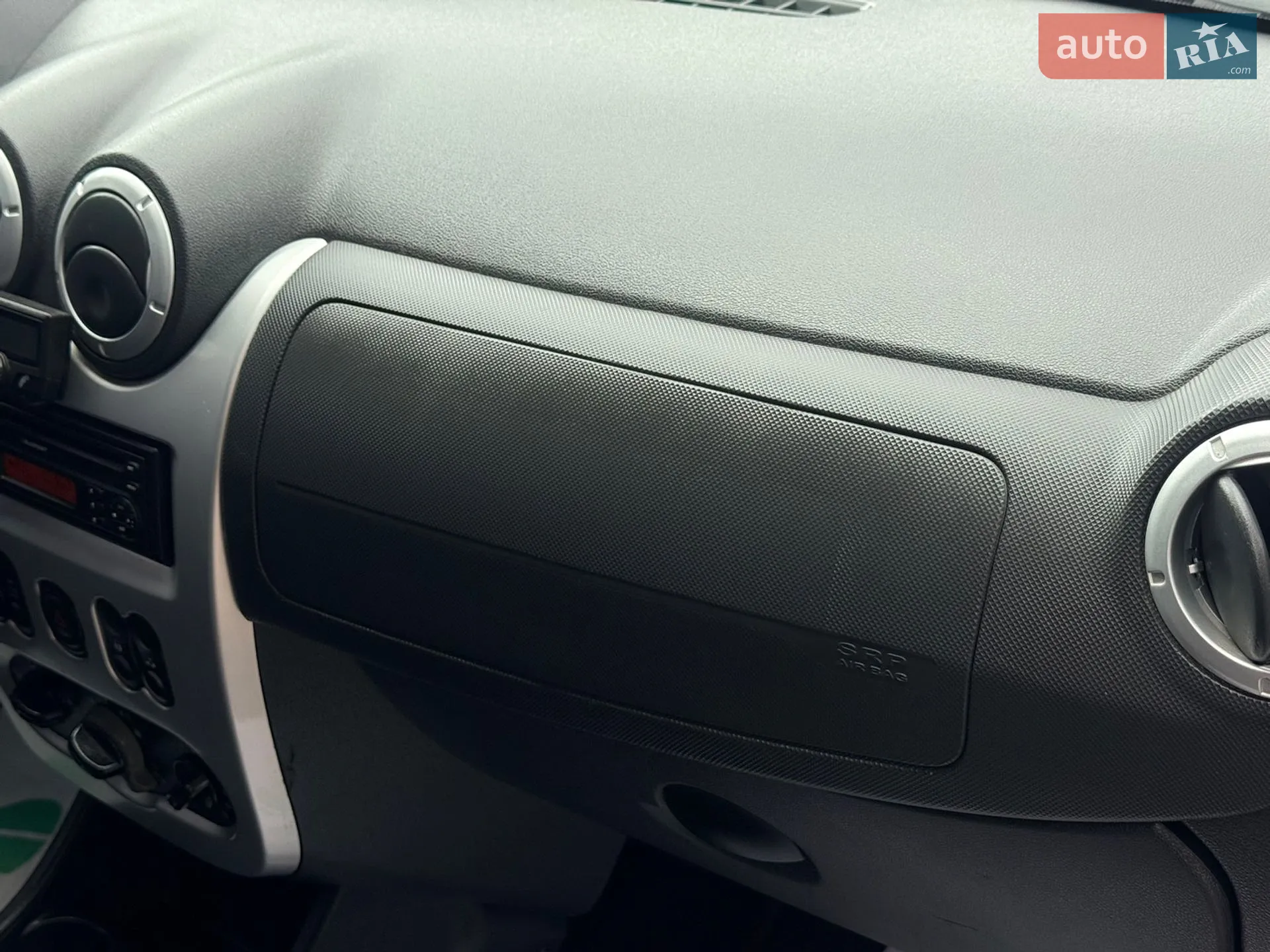 2011 Dacia Sandero - мініатюра 31