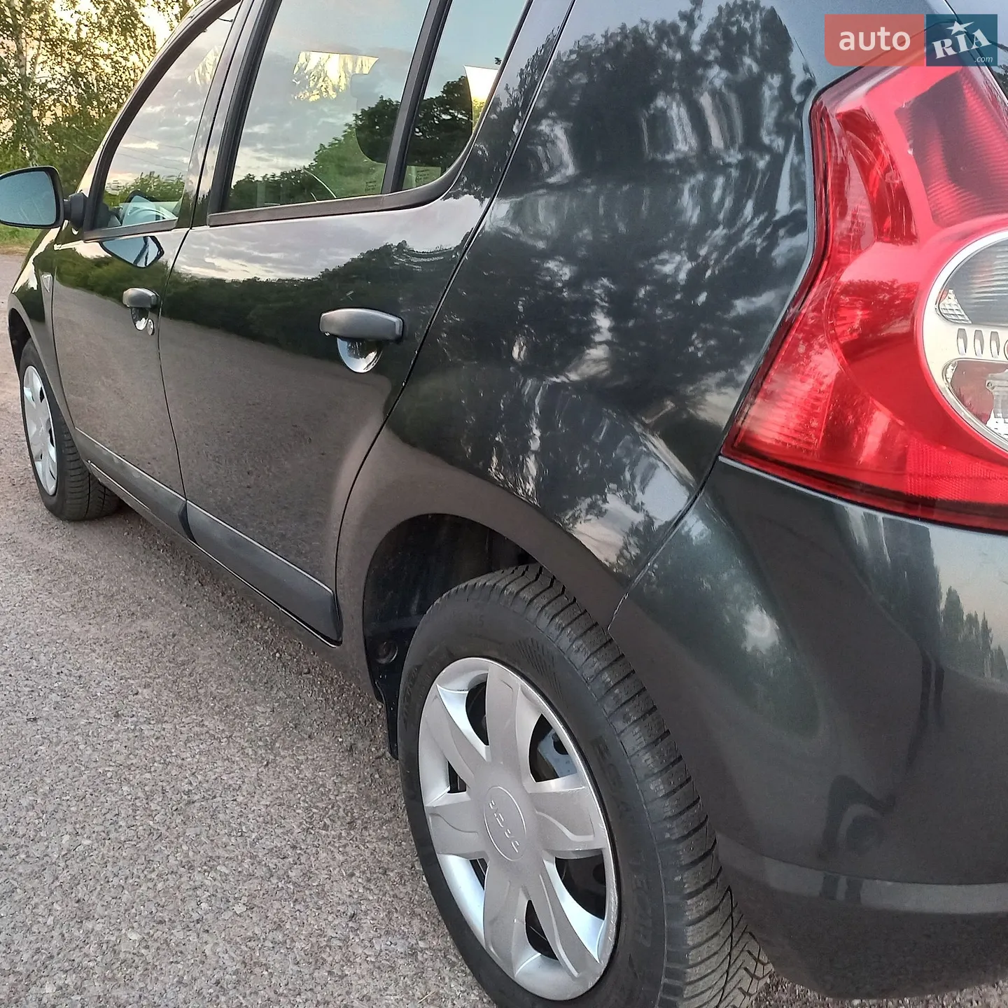 2010 Dacia Sandero - мініатюра 8