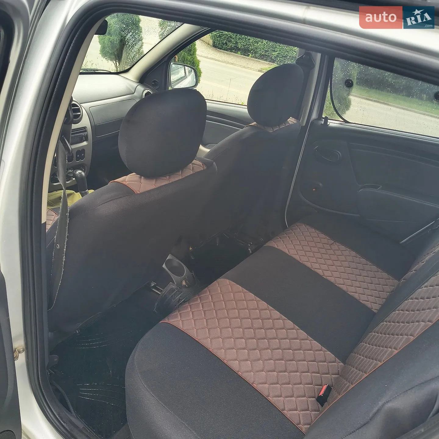2010 Dacia Sandero - мініатюра 10
