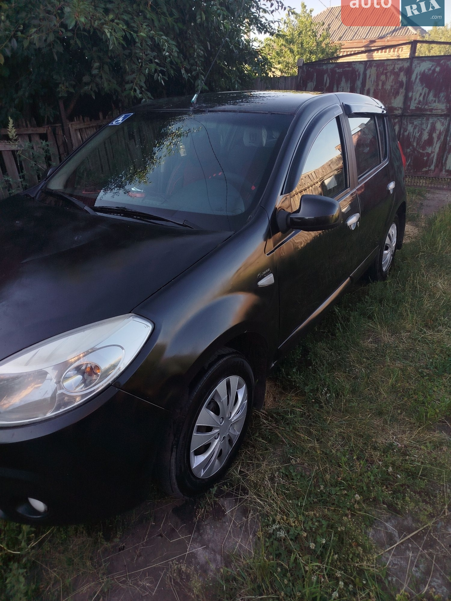 Dacia Sandero 2011