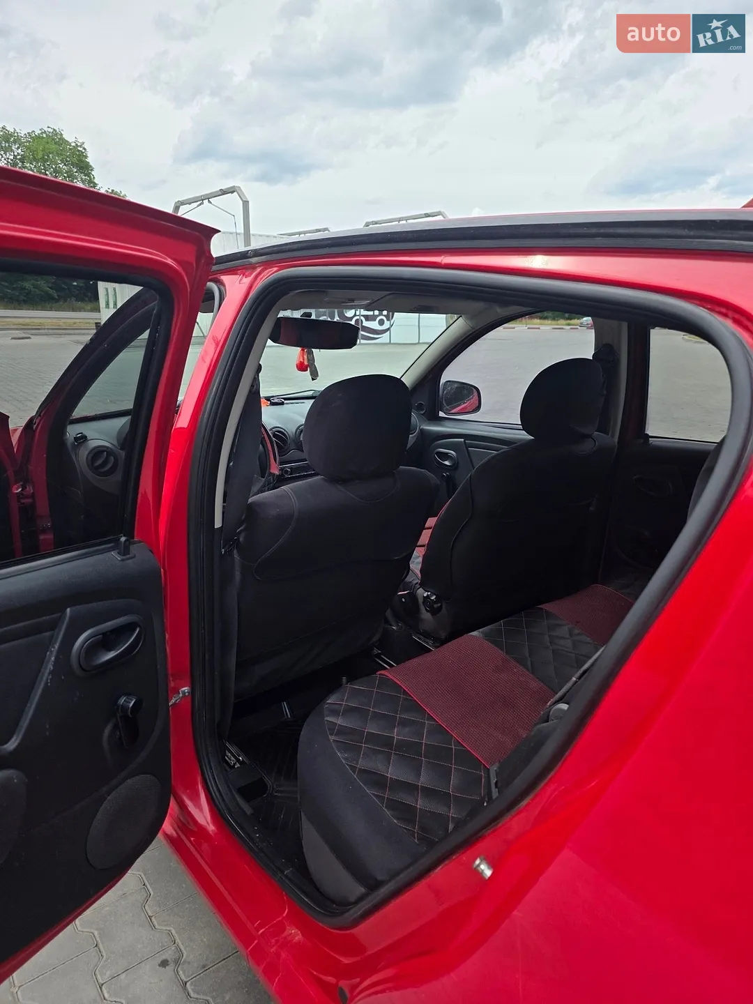 2010 Dacia Sandero - мініатюра 15