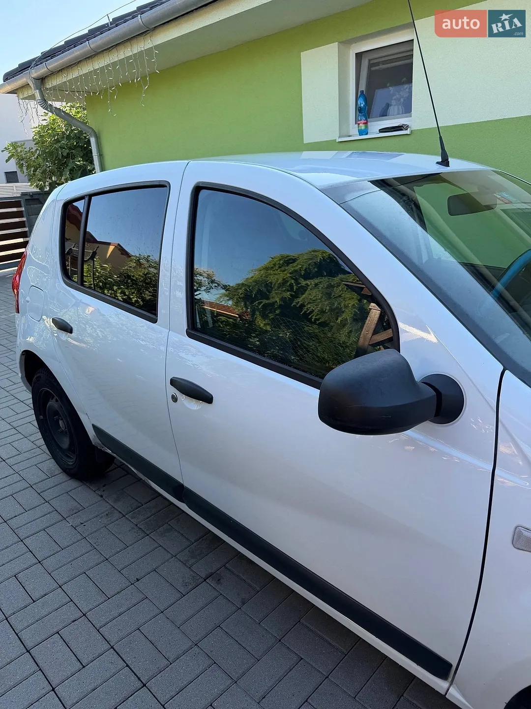 2010 Dacia Sandero - мініатюра 6