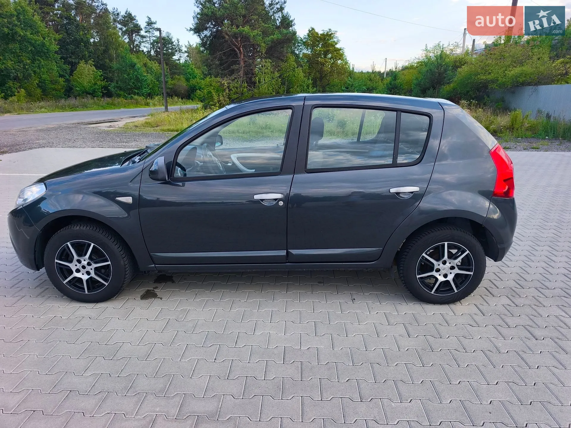 2011 Dacia Sandero - мініатюра 15