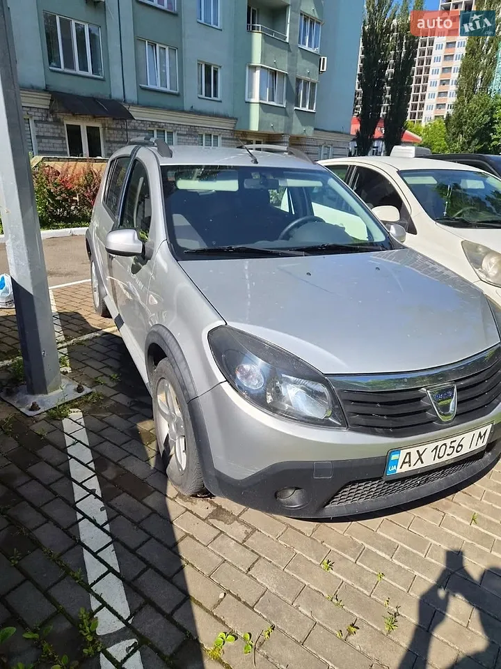 2010 Dacia Sandero - мініатюра 13