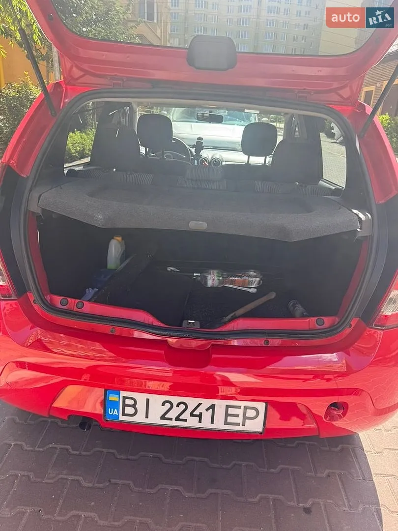 2010 Dacia Sandero - мініатюра 6
