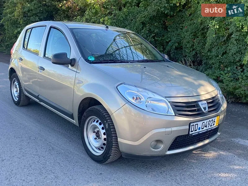 Dacia Sandero 2009