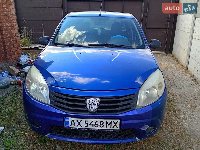 Dacia Sandero 2008