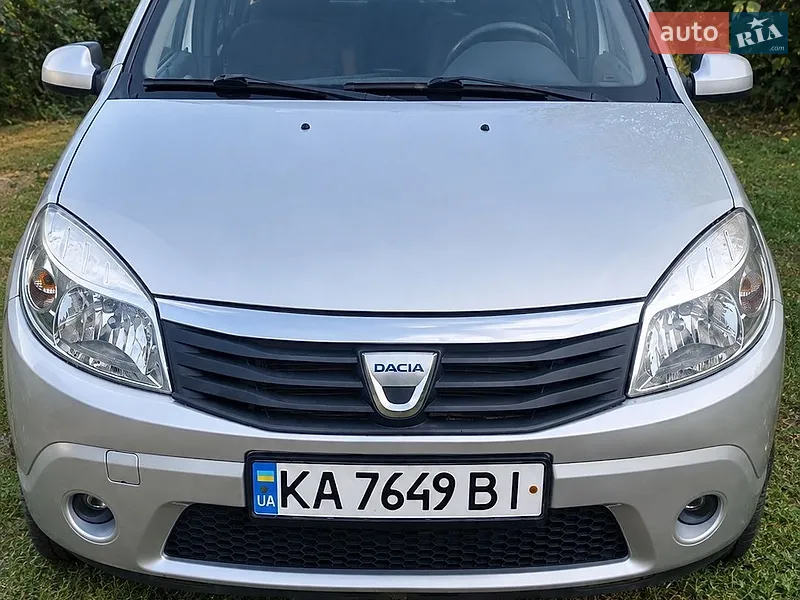 Dacia Sandero