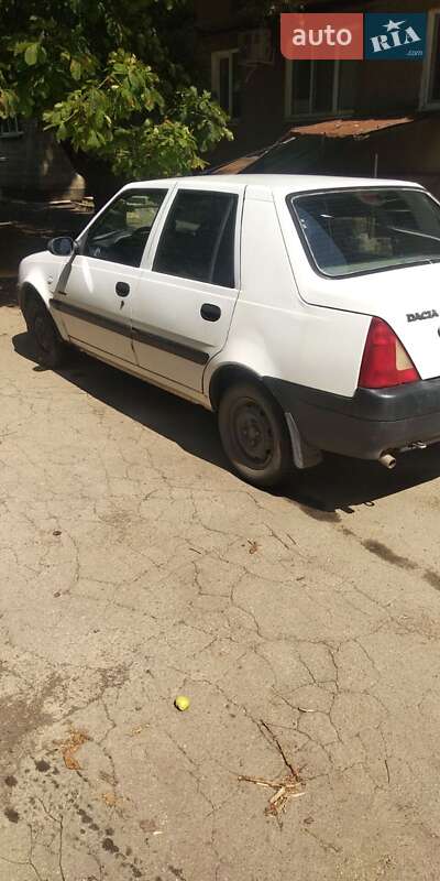Ліфтбек Dacia Solenza 2004 в Жовтих Водах