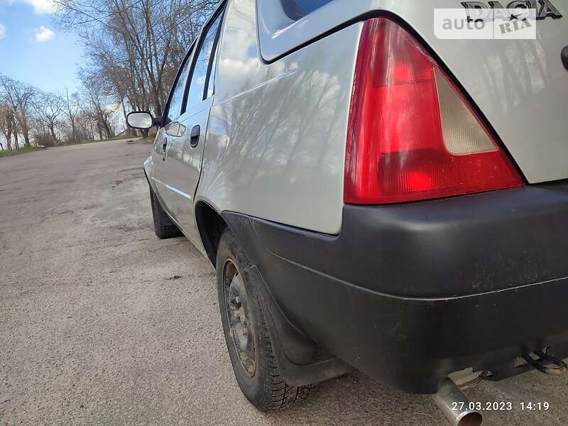 Хэтчбек Dacia Solenza 2004 в Каменском