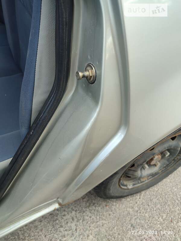 Хэтчбек Dacia Solenza 2004 в Каменском