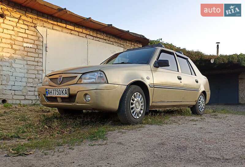 Седан Dacia Solenza 2004 в Павлограде
