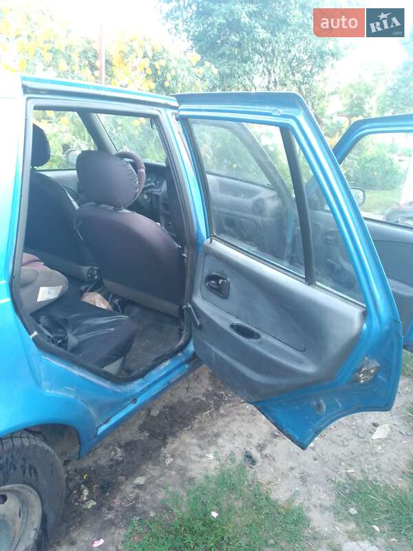Седан Dacia Solenza 2004 в Львове