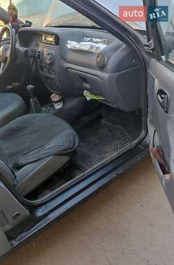 Седан Dacia Solenza 2003 в Харькове