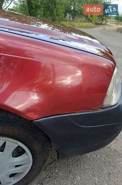 Седан Dacia Solenza 2004 в Богодухове