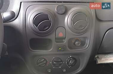 Седан Dacia Solenza 2004 в 
