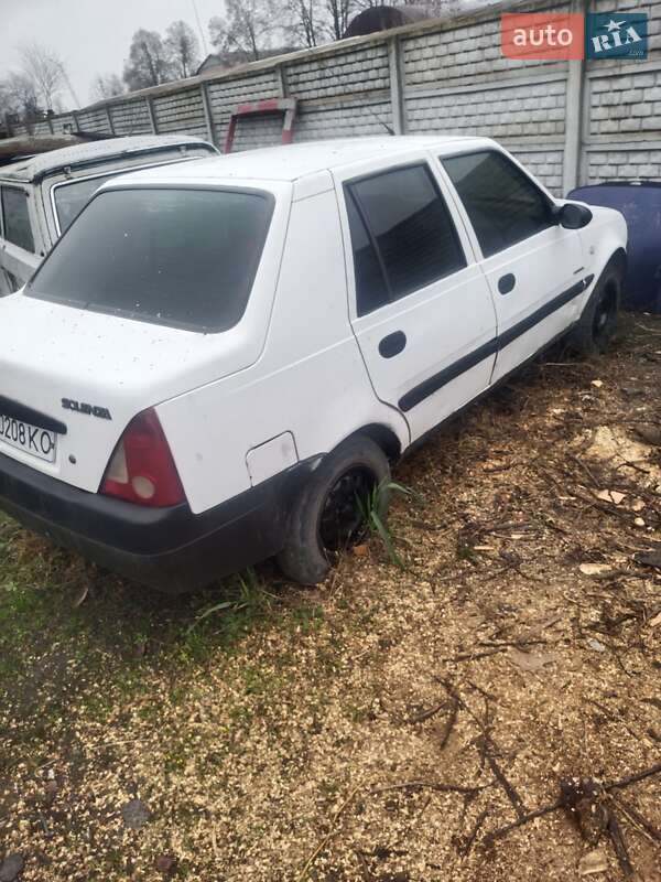 Седан Dacia Solenza 2003 в Виннице